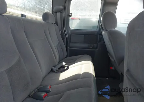 2004 GMC Sierra 1500 Sle z USA, uszkodzony, nr VIN 2GTEC19T841246157